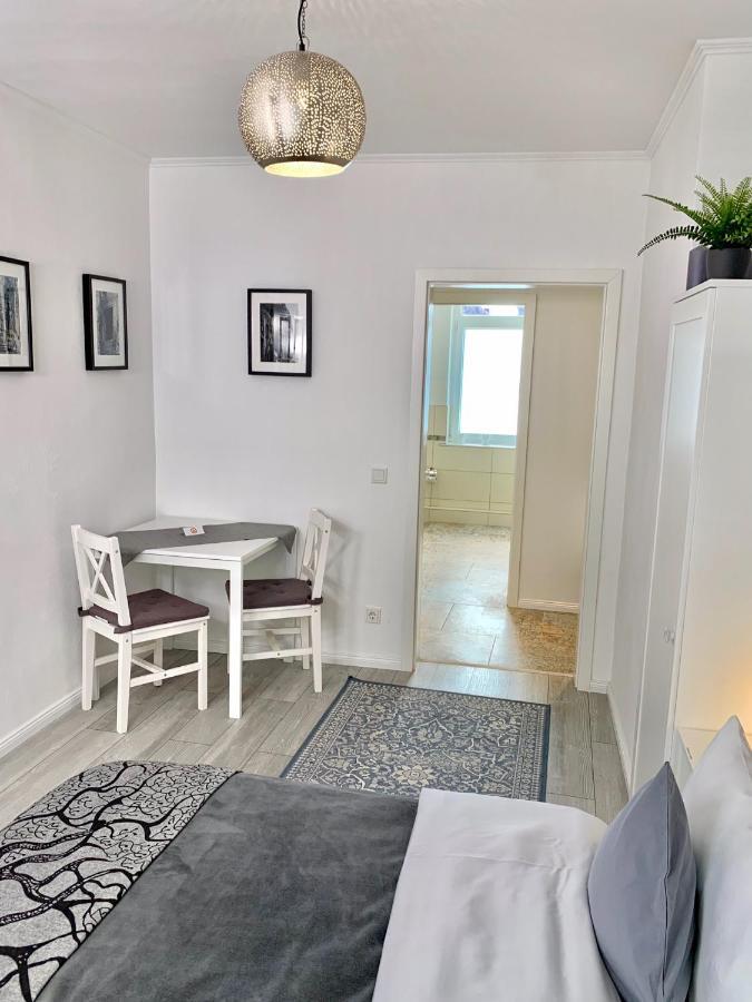 Apartamento Im Kleinen Stil Ll Linz am Rhein Exterior foto